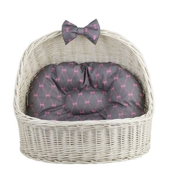 Wicker Stories-kokoelman tuotteita