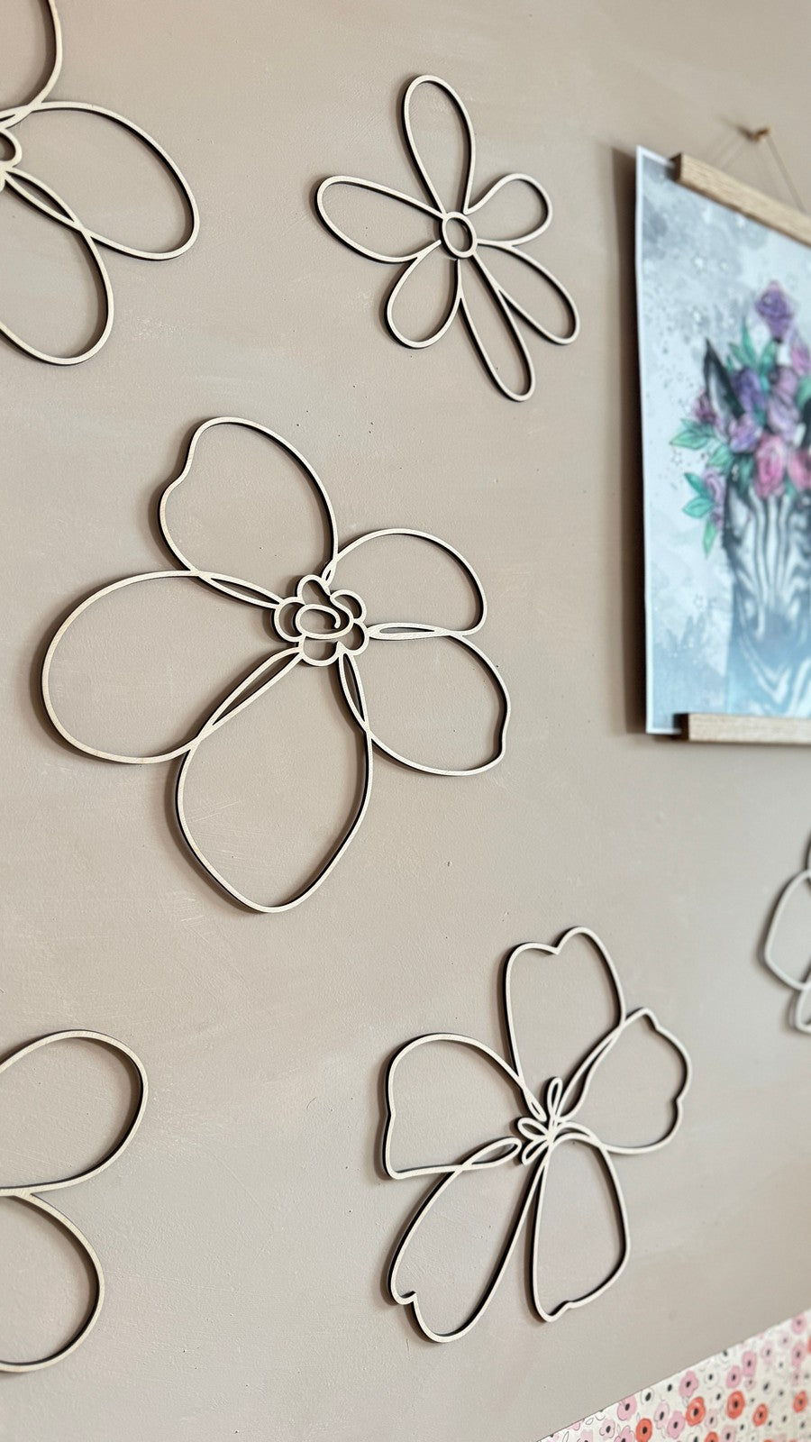 Set of 6 Wooden Flowers Wall Decoration - Wildflowers