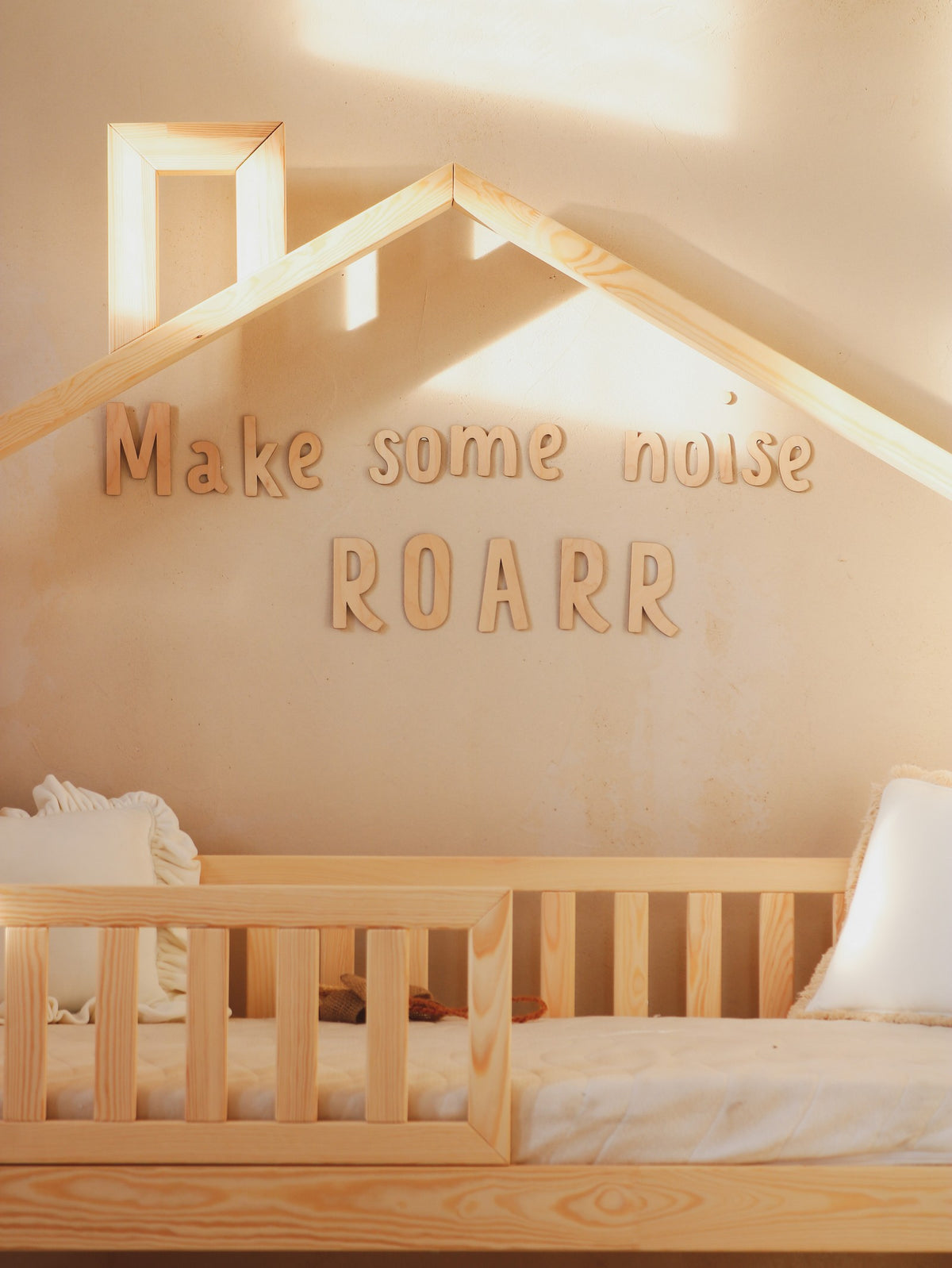 Wooden Wall Sign - Make Some Noise ROARR